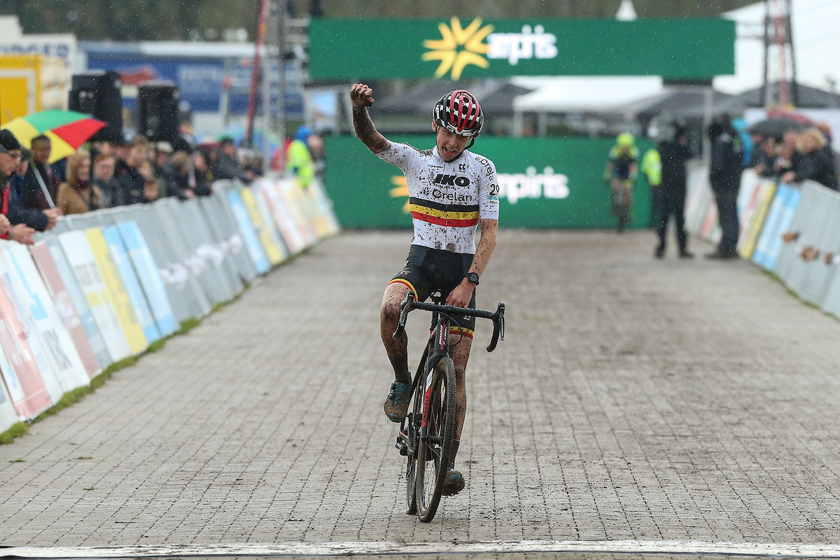 Drie overwinningen bij op de teller